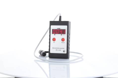 XRS-4400 денситометр-яркомер с чехлом и съемным кабелем с поверкой ГосЦСМ