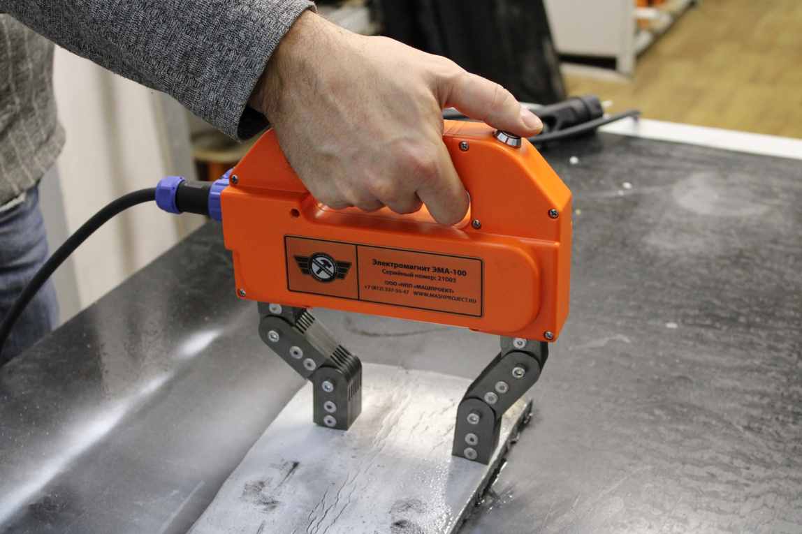 ЭМА-100 Портативный электромагнит для магнитопорошковой дефектоскопии - 2