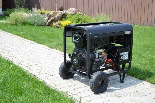 Дизельный генератор Hyundai DHY 6000LE - 2