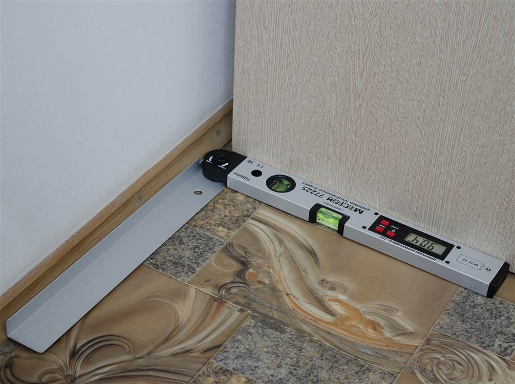 МЕГЕОН 77225 Цифровой угломер с пузырьковым уровнем - 6