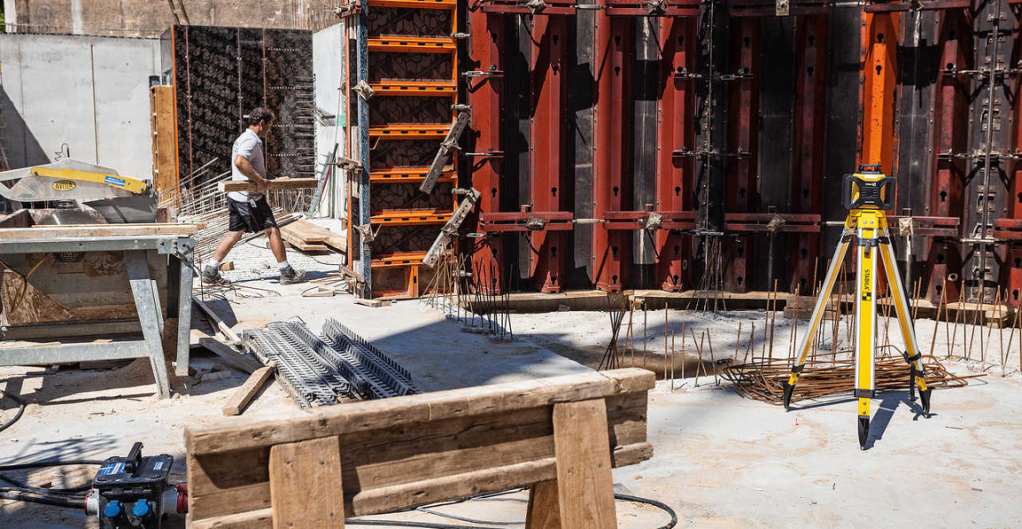 Ротационный лазерный нивелир STABILA LAR 160 + REC160 RG - 5