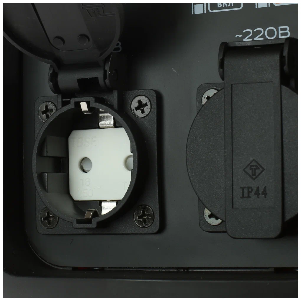 Инверторный генератор Patriot GP 3000iL - 4