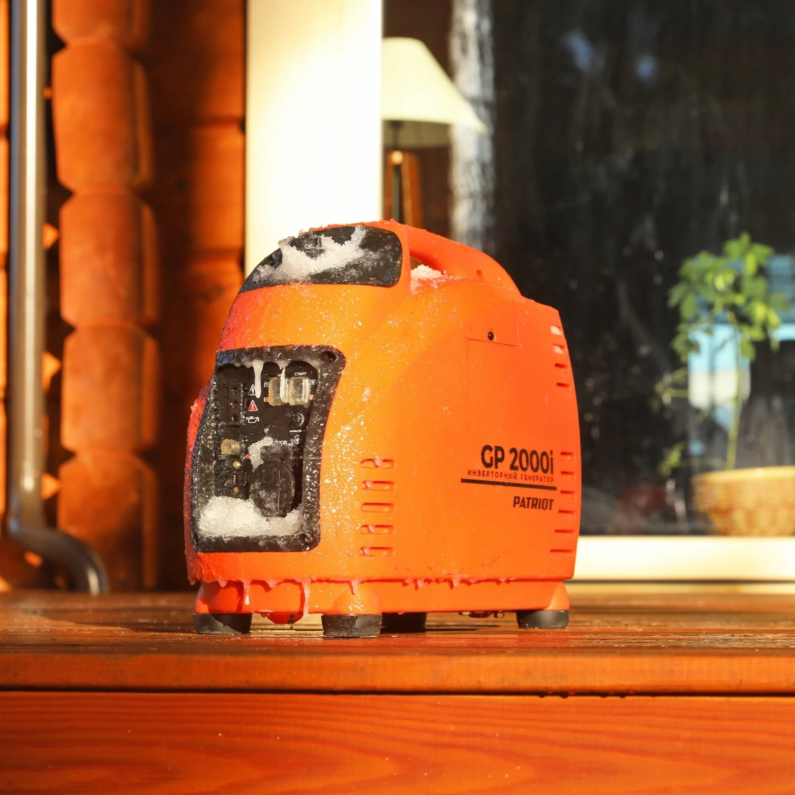 Инверторный генератор Patriot GP 2000i - 1