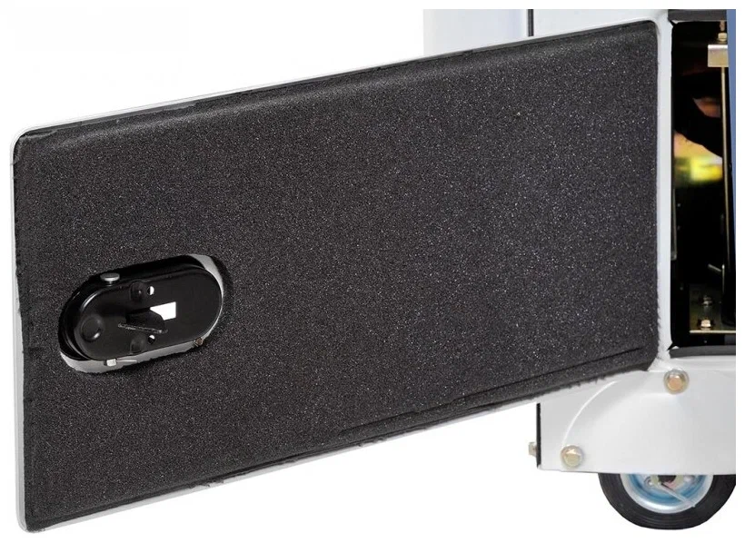 Дизельный генератор Hyundai DHY 8000SE-3 - 1