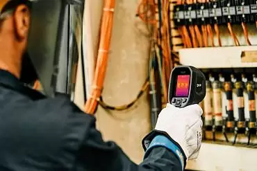 Пирометр инфракрасный тепловизионный FLIR TG297 - 1