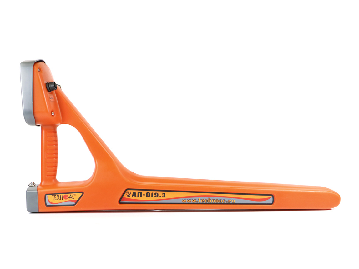 Успех КБИ-309К кабелеискатель с функцией сохранения GPS/ГЛОНАСС координат - 1