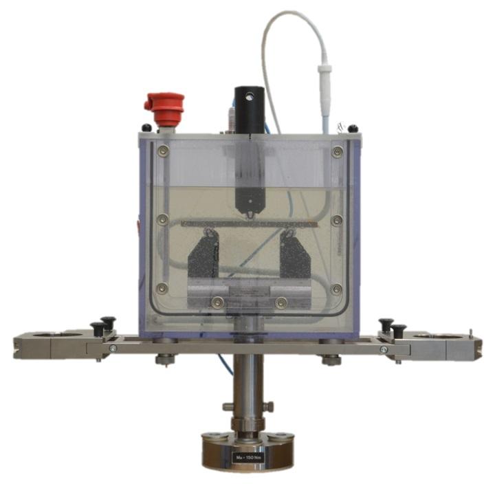 Машина серии LFM-C для испытаний в жидких средах - 2