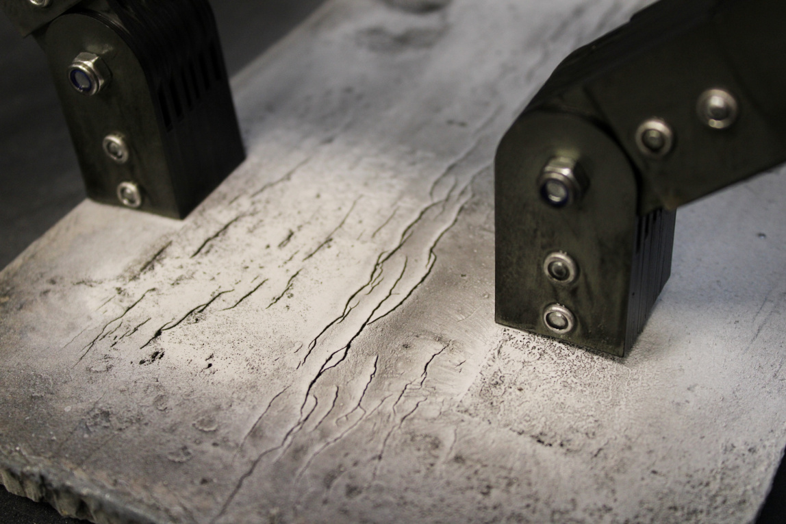 ЭМА-100 Портативный электромагнит для магнитопорошковой дефектоскопии - 3