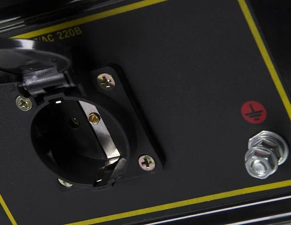 Бензиновый генератор HUTER DY2500L - 3