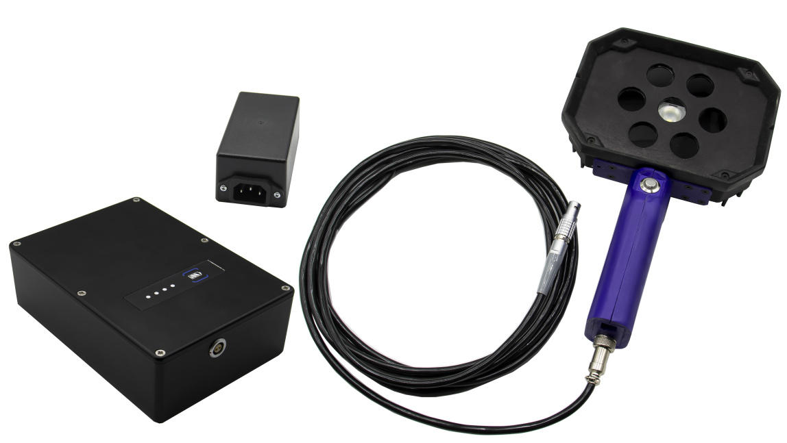 БРИЗ-УФ365 осветитель ультрафиолетовый