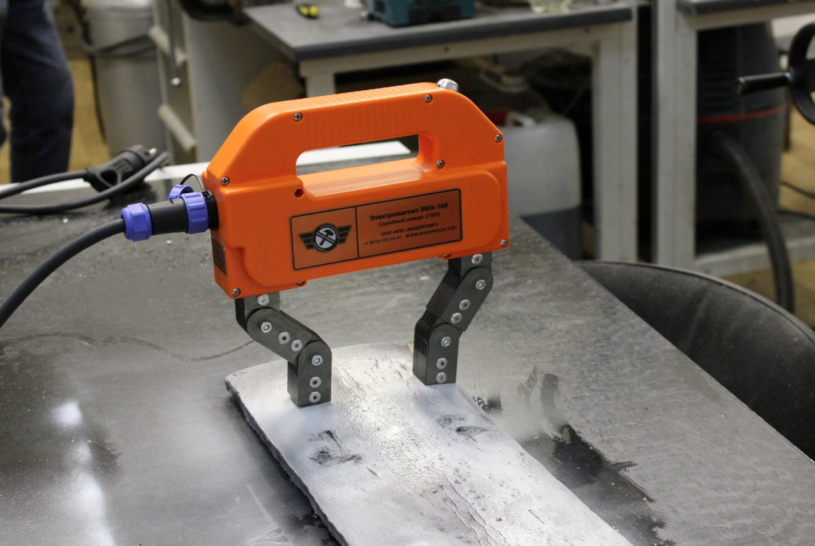 ЭМА-100 Портативный электромагнит для магнитопорошковой дефектоскопии - 1