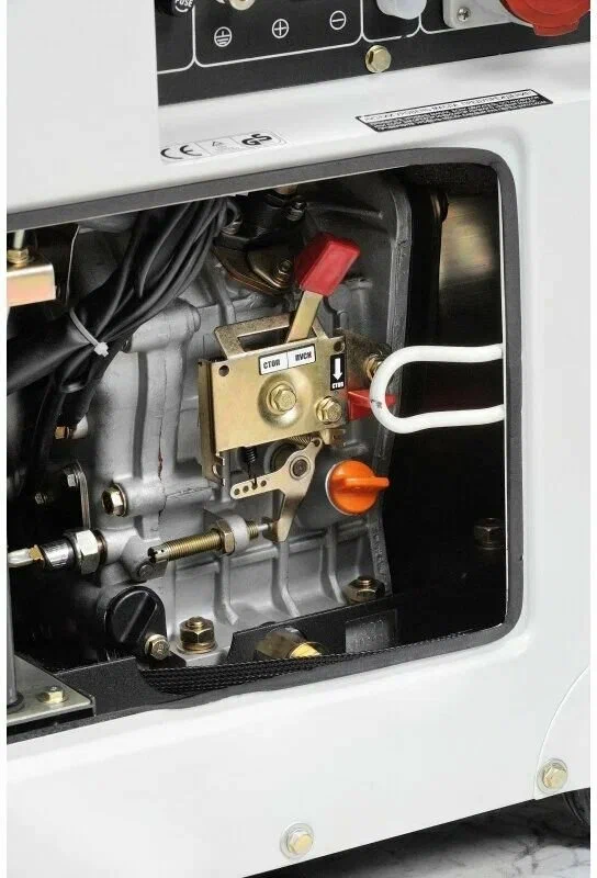 Дизельный генератор Hyundai DHY 8000SE-3 - 7