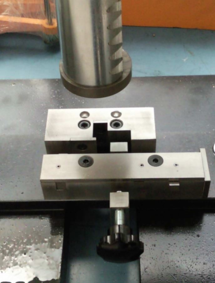 Оборудование для пробоподготовки образцов для испытаний на ударную вязкость - 3