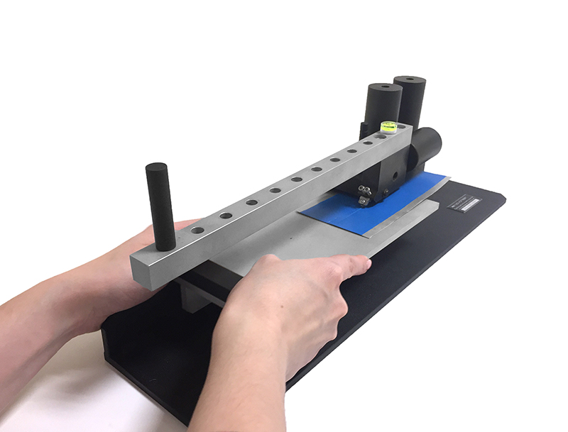 NOVOTEST Ц1-М прибор для определения адгезии и устойчивости покрытий к повреждению царапаньем - 2