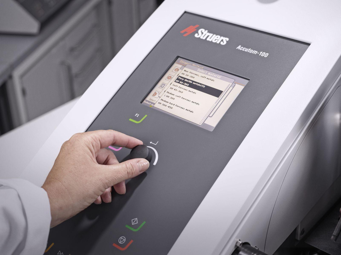 Отрезной станок Accutom-10 - 5