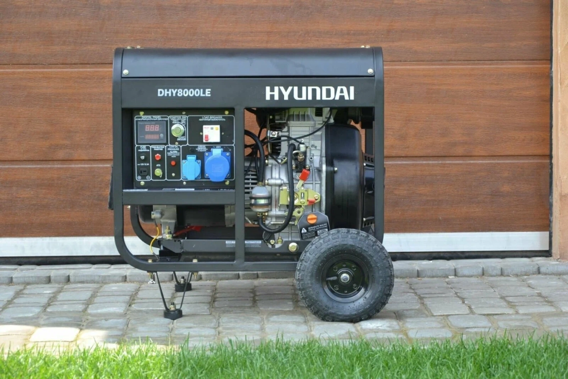 Дизельный генератор Hyundai DHY 8000LE - 4