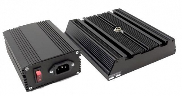 ПОТОК-УФ365 стационарный источник ультрафиолетового света