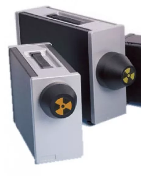 РИ-100 и РИ-150 МИКРОФОКУСНЫЕ ПЕРЕНОСНЫЕ Рентгеновские аппараты 